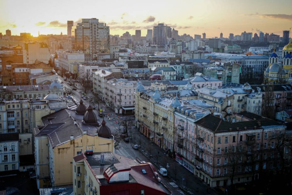Russia unleashes air strikes on Kyiv as Ukrainian capital marks its birthday