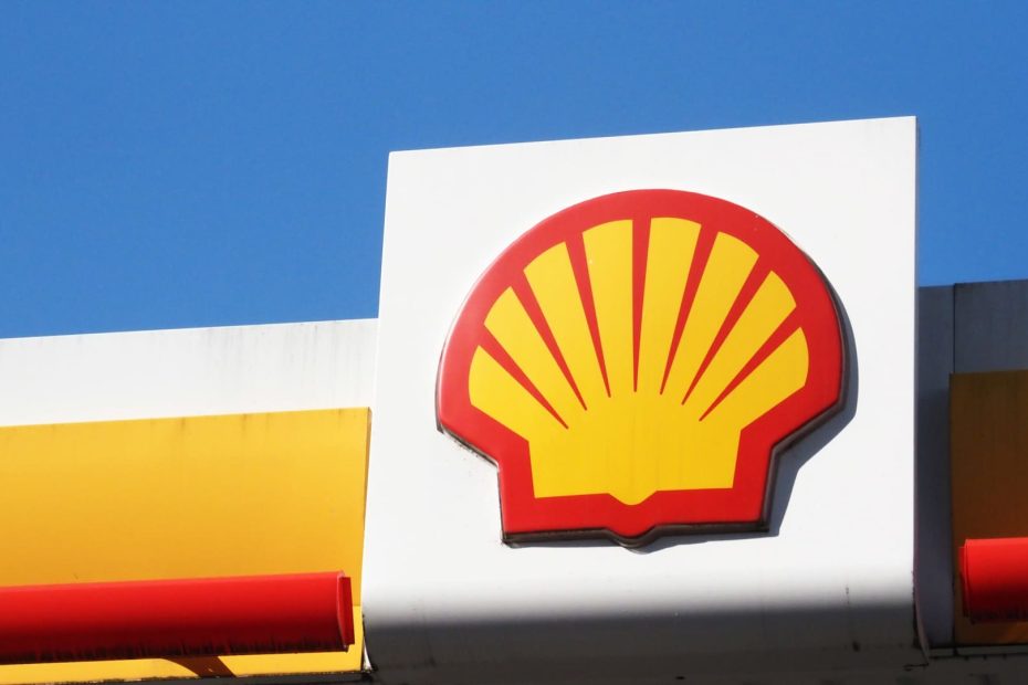 Oil giant Shell braces for shareholder revolt over climate plans
