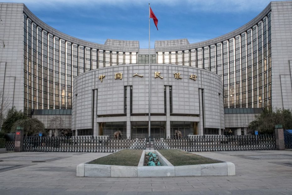 China's central bank cuts key short-term policy rate for first time since August